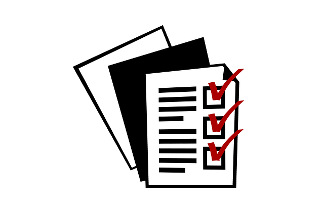 Checklist icon with three red ticks on stacked documents, representing quality control checks at each production stage